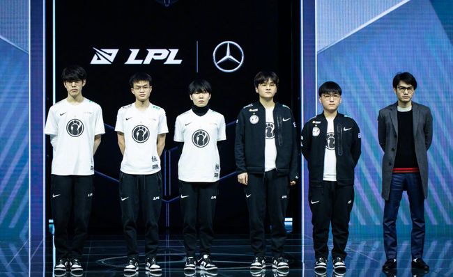 而且充满创 而且充满创