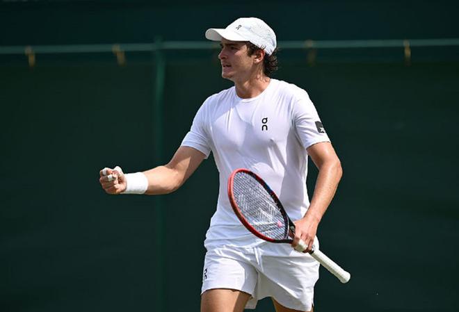 在这个赛场 在这个赛场