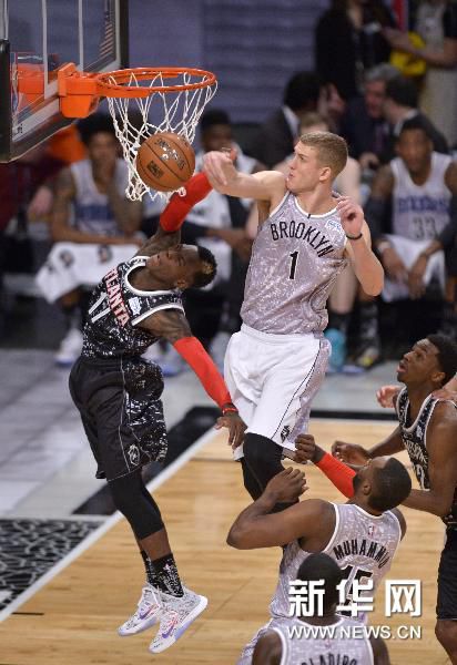 [天下足球]科瓦契奇双响 曼城主场击败富勒姆.